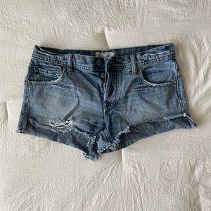 Free People Low Rise shorts size 26